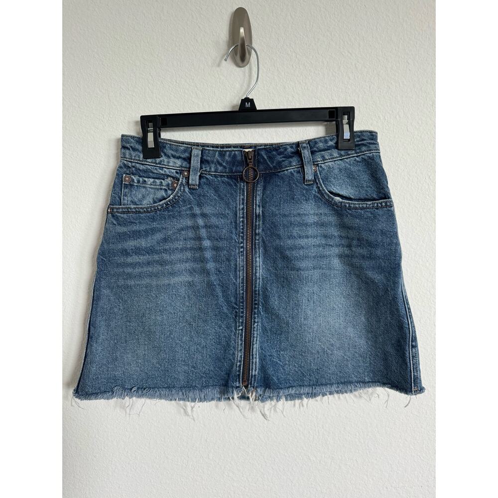 Free People We The Free womens denim Jean Skirt Size 27